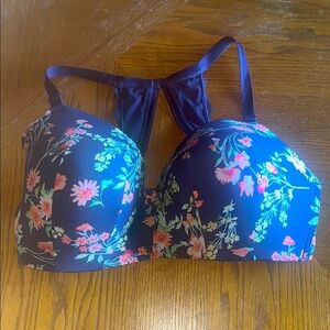 Cacique Blue and Pink Floral Bra with Underwire and Molded Cups size 44DDD